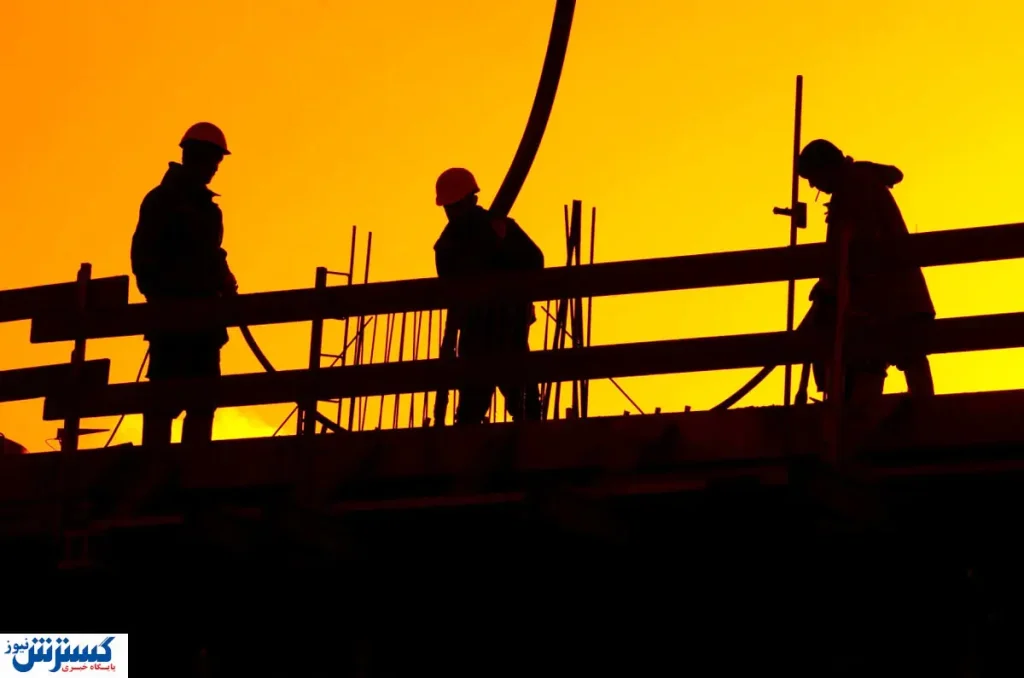 سه ضلع بحران کارگری؛ قدرت خرید کارگران ۶۰ درصد آب رفت سه ضلع بحران کارگری؛ قدرت خرید کارگران ۶۰ درصد آب رفت