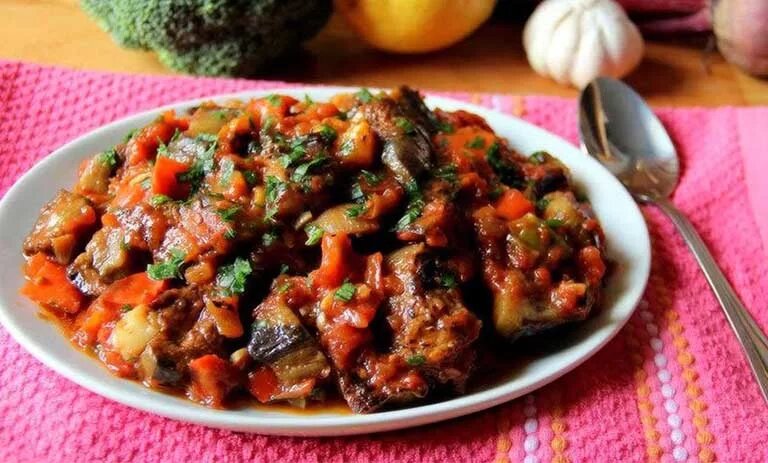 طرز تهیه یتیمچه گیاهی : دستور پخت آسان و خوشمزه برای روزهای پاییزی طرز تهیه یتیمچه گیاهی : دستور پخت آسان و خوشمزه برای روزهای پاییزی