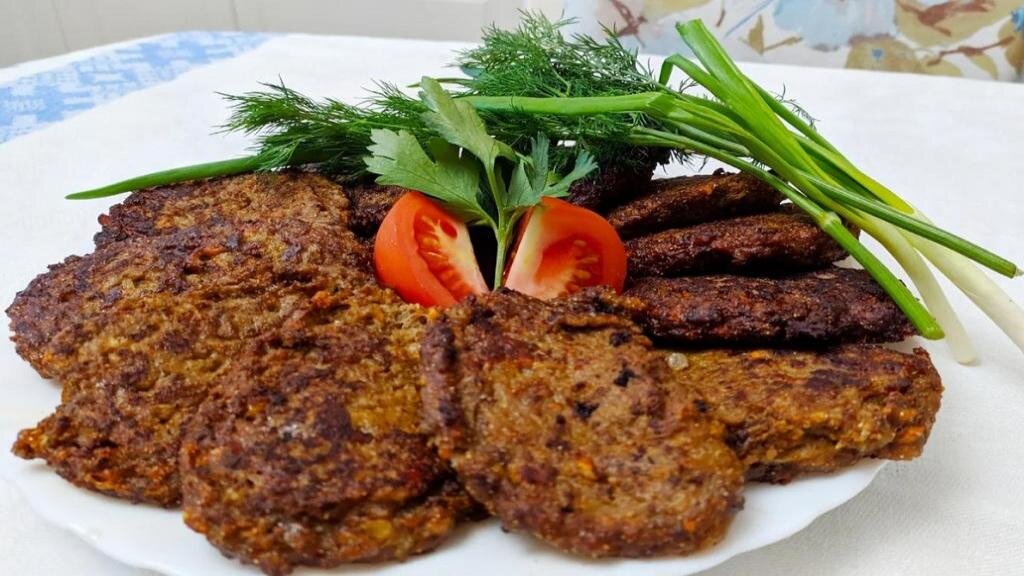 برای خوشمزه شدن کتلت ادویه چی بریزیم؟ ؛ ۱۰ راز مهم آشپزی برای پخت کتلت حرفه ای چرا بعضی کتلت ها خوشمزه ترند؟ | ۱۰ راز مهم آشپزی برای پخت کتلت حرفه ای