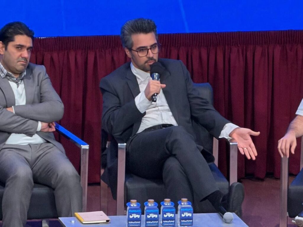 بورس مردم را خانه دار میکند / رمزدارایی را بومی سازی میکنیم بورس مردم را خانه دار میکند / رمزدارایی را بومی سازی میکنیم