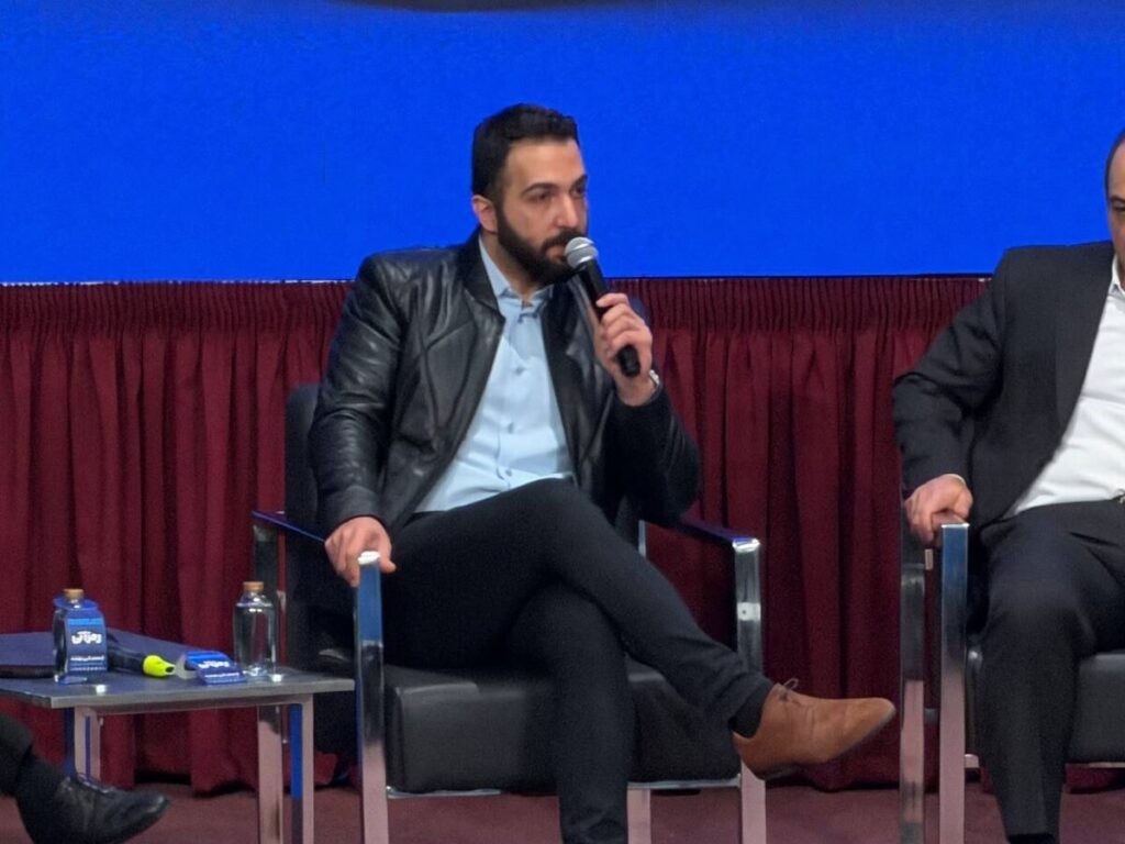 تقابل با رگولاتور فقط هزینه تولید میکند/ صرافیهای رمزارز نیازمند چارچوب پایدار هستند/ مجوزدهی به صرافیهای بومی از خروج ارز جلوگیری میکند/ تصمیمات یک شبه بانک مرکزی ریسک فعالیت را بالا میبرد تقابل با رگولاتور فقط هزینه تولید میکند/ صرافیهای رمزارز نیازمند چارچوب پایدار هستند/ مجوزدهی به صرافیهای بومی از خروج ارز جلوگیری میکند/ تصمیمات یک شبه بانک مرکزی ریسک فعالیت را بالا میبرد