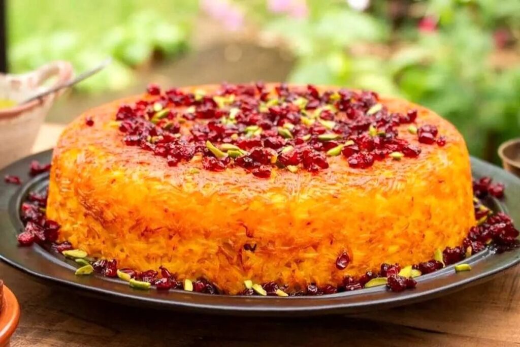 ته چین کدو حلوایی ؛ انتخابی لطیف و مقوی برای روزهای سرد سال ته چین کدو حلوایی ؛ انتخابی لطیف و مقوی برای روزهای سرد سال