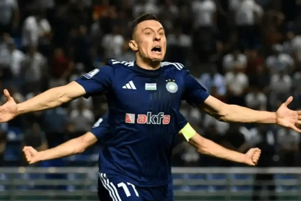 توافق پرسپولیس با ستاره مشهور خارجی / سرگیف به تهران میآید توافق پرسپولیس با ستاره مشهور خارجی / سرگیف به تهران میآید