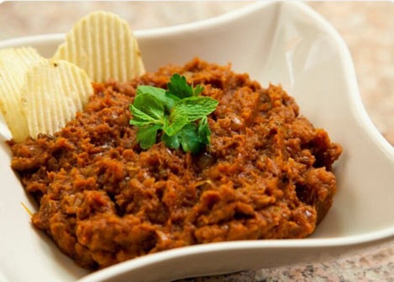 طرز تهیه میرزا قاسمی با پیاز و بادمجان کبابی | فوت و فن خوشمزه شدن میرزا قاسمی طرز تهیه میرزا قاسمی با پیاز و بادمجان کبابی | فوت و فن خوشمزه شدن میرزا قاسمی