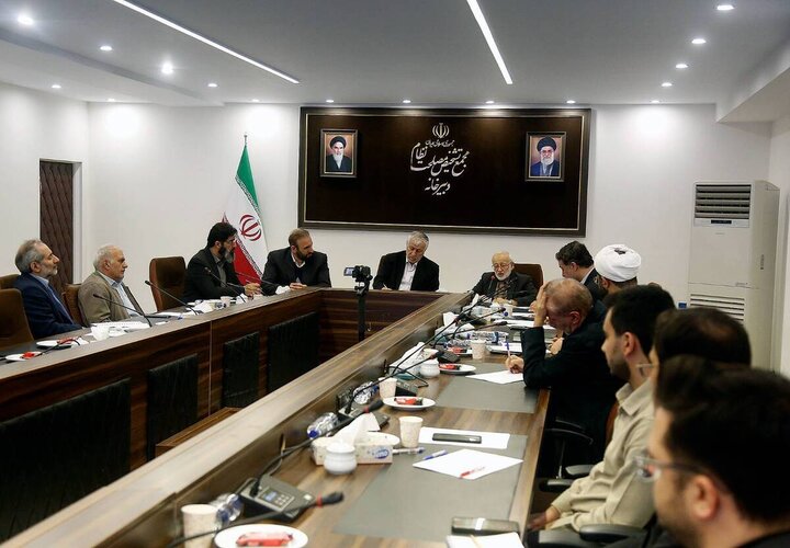 نبوی: سیاستهای کلی نقشه تعالی نظام قانونگذاری در مجلس است نبوی: سیاستهای کلی نقشه تعالی نظام قانونگذاری در مجلس است