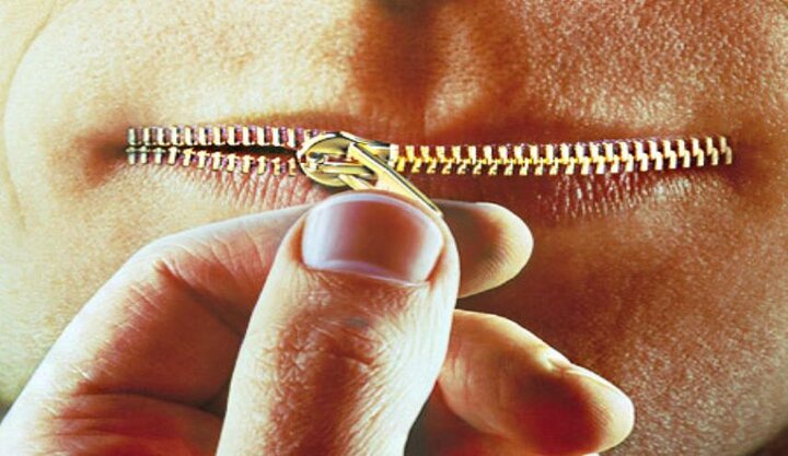 همه چیز درباره غیبت و انواع و آثار آن