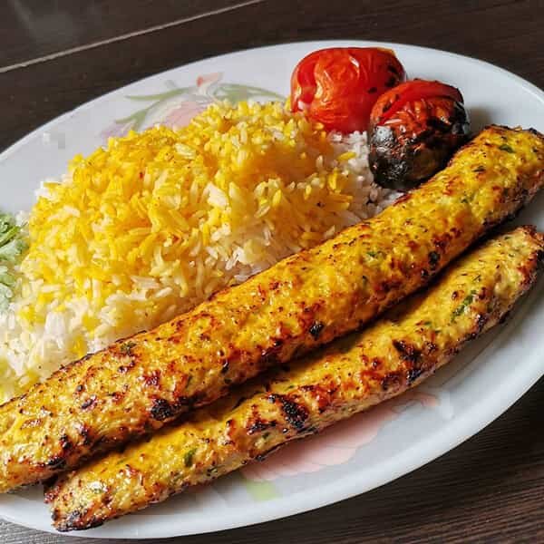 کباب کوبیده مرغ ؛ خوشمزه ، فوری و خوش خوراک کباب کوبیده مرغ ؛ خوشمزه ، فوری و خوش خوراک