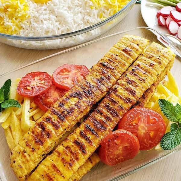 کباب کوبیده مرغ ؛ خوشمزه ، فوری و خوش خوراک کباب کوبیده مرغ ؛ خوشمزه ، فوری و خوش خوراک