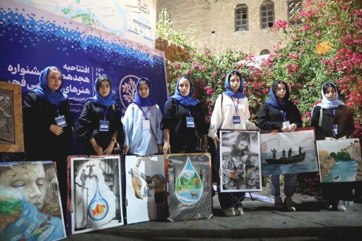 آغاز سال آبی هنر ایران؛ مجسمه بهمن محصص به موزه هنرهای معاصر تهران رفت آغاز سال آبی هنر ایران؛ مجسمه بهمن محصص به موزه هنرهای معاصر تهران رفت