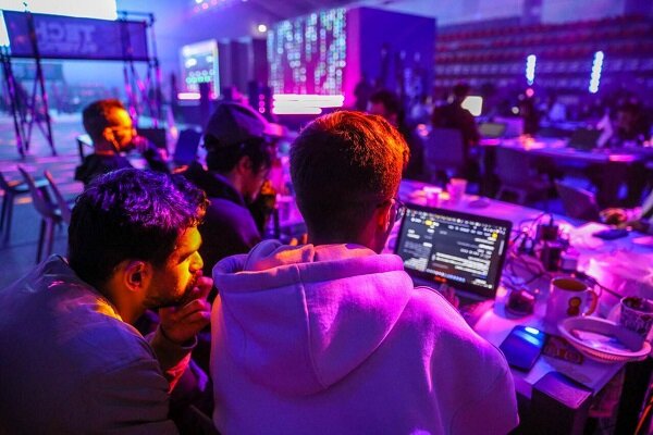 آغاز فراخوان مستمر پذیرش دانشجوی فناور در دانشگاه آزاد اسلامی آغاز فراخوان مستمر پذیرش دانشجوی فناور در دانشگاه آزاد اسلامی