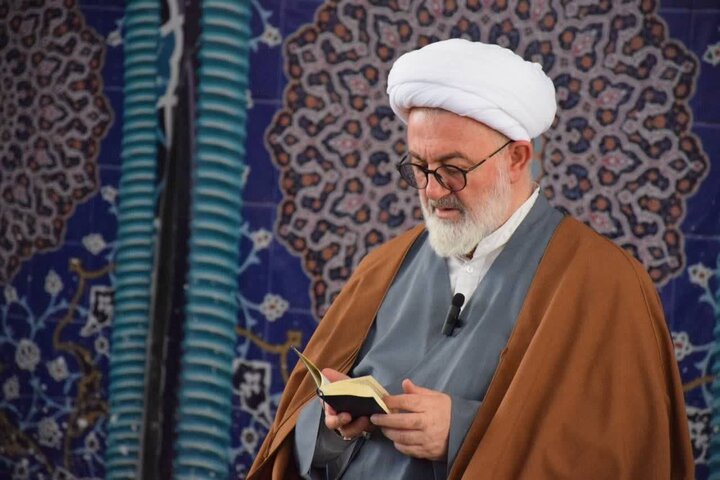 امام جمعه شاهرود: رمضان فرصتی برای تمرین «زندگی با آیهها» است امام جمعه شاهرود: رمضان فرصتی برای تمرین «زندگی با آیهها» است