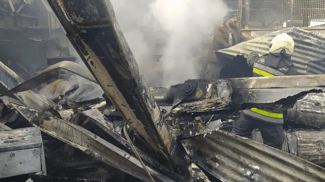 اولین تصاویر از سقوط یک فروند بالگرد در میدان ترهبار اولین تصاویر از سقوط یک فروند بالگرد در میدان ترهبار