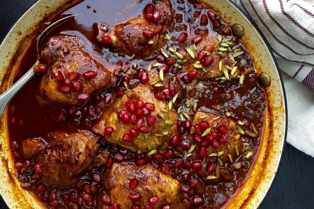 این مرغ خوشمزه را با این دستور ویژه درست کنید! این مرغ خوشمزه را با این دستور ویژه درست کنید!