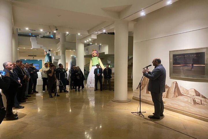 «بابا آب داد» افتتاح شد؛ وقتی آب، روایتگر فرهنگ و بحران میشود «بابا آب داد» افتتاح شد؛ وقتی آب، روایتگر فرهنگ و بحران میشود