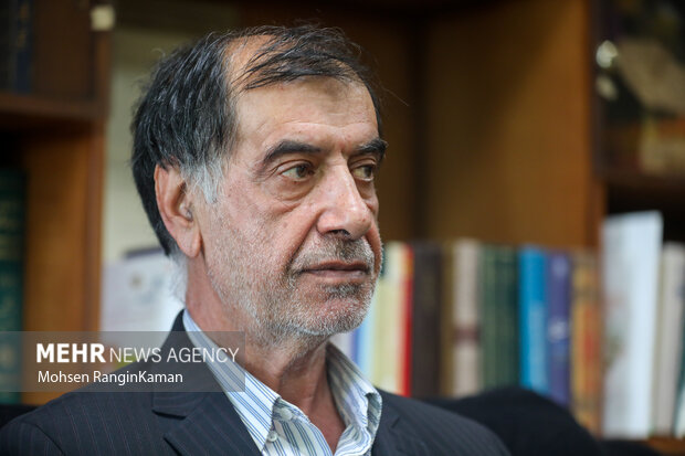 باهنر: راهپیمائی ۲۲ بهمن پیام روشنی به جهان بود که ایران پایدار است باهنر: راهپیمائی ۲۲ بهمن پیام روشنی به جهان بود که ایران پایدار است