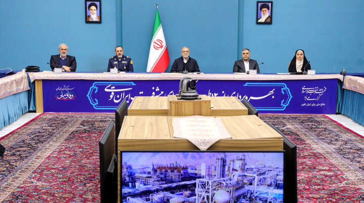تأکید پزشکیان بر اولویت ملاحظات زیستمحیطی در اجرای طرحهای ملی تأکید پزشکیان بر اولویت ملاحظات زیستمحیطی در اجرای طرحهای ملی