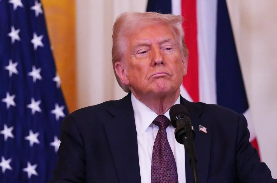 ترامپ طرح جدیدی برای تأمین مستقل برق دیتاسنترهای هوش مصنوعی اجرا میکند ترامپ طرح جدیدی برای تأمین مستقل برق دیتاسنترهای هوش مصنوعی اجرا میکند