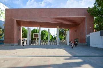 تشکیل جلسهای فوری با حضور روسای سه دانشگاه، مسئولان وزارتخانه و نمایندگان نهادهای امنیتی تشکیل جلسهای فوری با حضور روسای سه دانشگاه، مسئولان وزارتخانه و نمایندگان نهادهای امنیتی