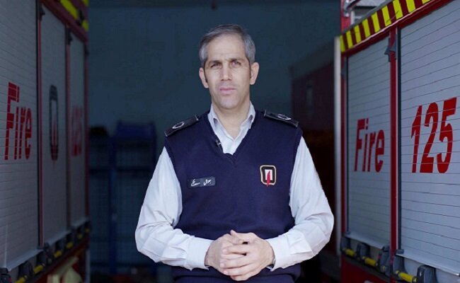 حریق انبار لوازم الکترونیکی در لالهزار تهران حریق انبار لوازم الکترونیکی در لالهزار تهران