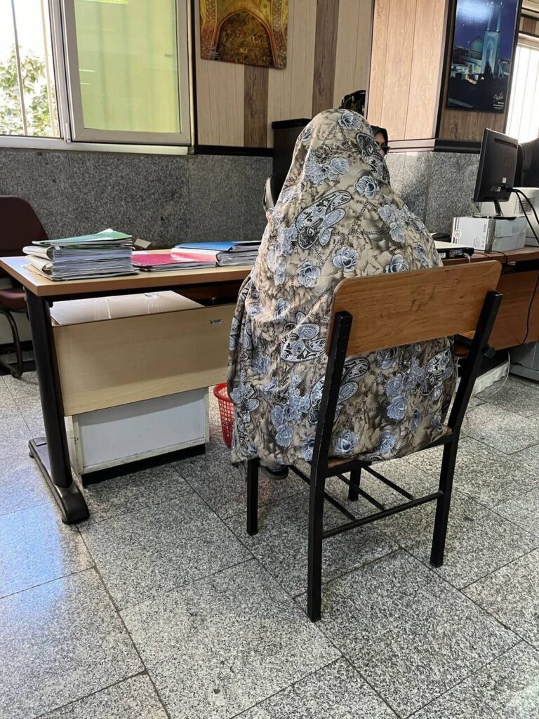 دختر کارخانهدار قربانی کلاهبرداری ۸ میلیاردی رمال شد دختر کارخانهدار قربانی کلاهبرداری ۸ میلیاردی رمال شد