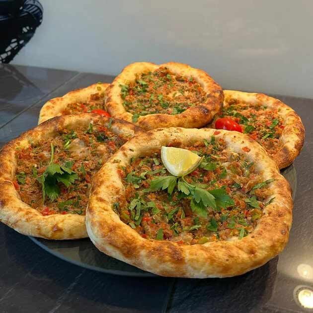 طرز تهیه پیتزا ترکی خوشمزه و پر ملات طرز تهیه پیتزا ترکی خوشمزه و پر ملات