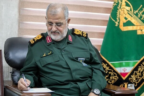 فرمانده کل سپاه در پیامی درگذشت پدر شهید سید حسن نصرالله را تسلیت گفت فرمانده کل سپاه در پیامی درگذشت پدر شهید سید حسن نصرالله را تسلیت گفت