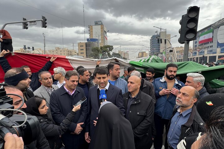 هاشمی: راهپیمایی امسال نماد وحدت در برابر فضاسازی رسانهای دشمن بود هاشمی: راهپیمایی امسال نماد وحدت در برابر فضاسازی رسانهای دشمن بود