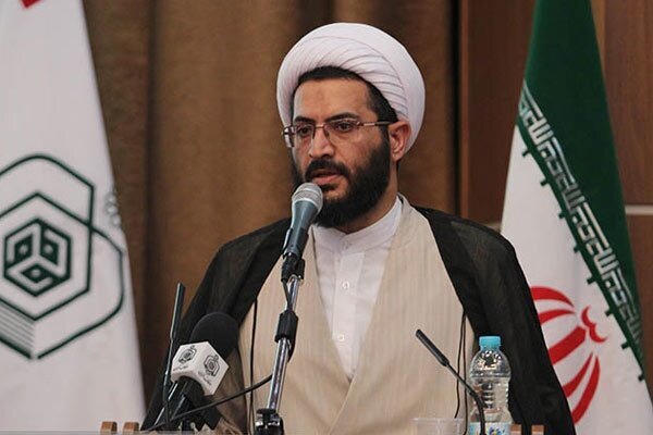 همه کتاب ارتشبد فردوست را بخوانند؛برنامه بهائیت برای تسخیر ارکان کشور همه کتاب ارتشبد فردوست را بخوانند؛برنامه بهائیت برای تسخیر ارکان کشور