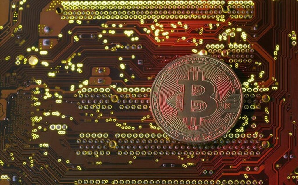 وضعیت بازار رمزارزها / بیتکوین زیر ۶۸ هزار دلار ماند وضعیت بازار رمزارزها / بیتکوین زیر ۶۸ هزار دلار ماند