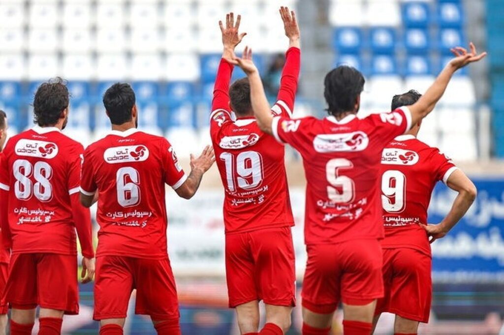 پرسپولیس به دنبال خروج از بحران / چرا بازی با ذوبآهن برای پرسپولیس حیاتی است؟ پرسپولیس به دنبال خروج از بحران / چرا بازی با ذوبآهن برای پرسپولیس حیاتی است؟