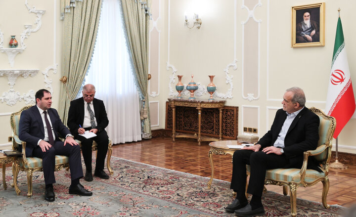 پزشکیان: مصمم به نهاییسازی سند مشارکت جامع راهبردی با ارمنستان هستیم پزشکیان: مصمم به نهاییسازی سند مشارکت جامع راهبردی با ارمنستان هستیم