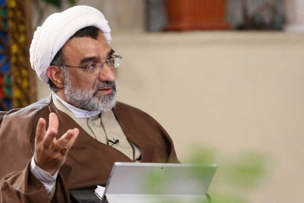 پیشنهاد دبیر شورای عالی انقلاب فرهنگی به معترضان به جای آتش زدن مسجد پیشنهاد دبیر شورای عالی انقلاب فرهنگی به معترضان به جای آتش زدن مسجد