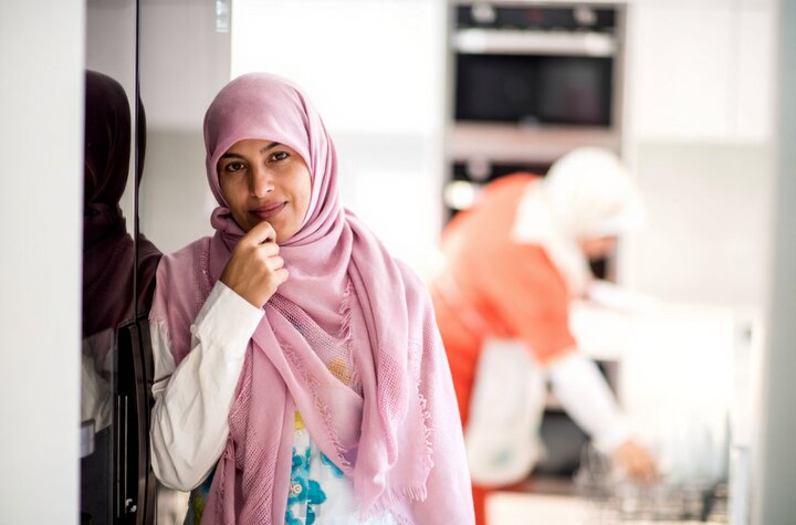 چگونه از سرزنشها عبور کنیم؟/مشتاق گل از سرزنش خار نترسد چگونه از سرزنشها عبور کنیم؟/مشتاق گل از سرزنش خار نترسد