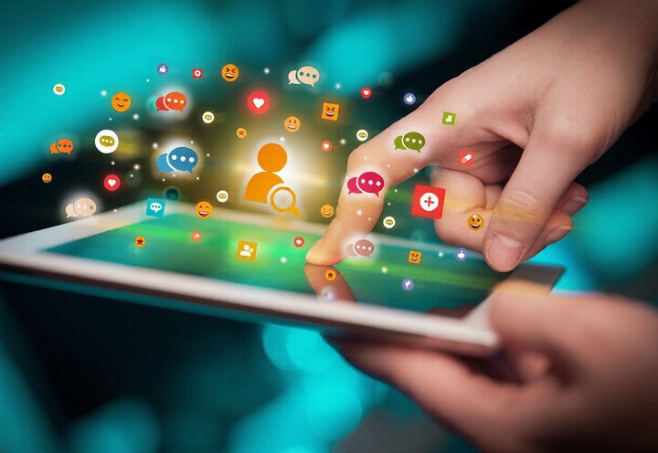 گدایی تأیید در اینستاگرام و ایکس، عزت را میکشد/«عزت دیجیتال» چیست؟ گدایی تأیید در اینستاگرام و ایکس، عزت را میکشد/«عزت دیجیتال» چیست؟