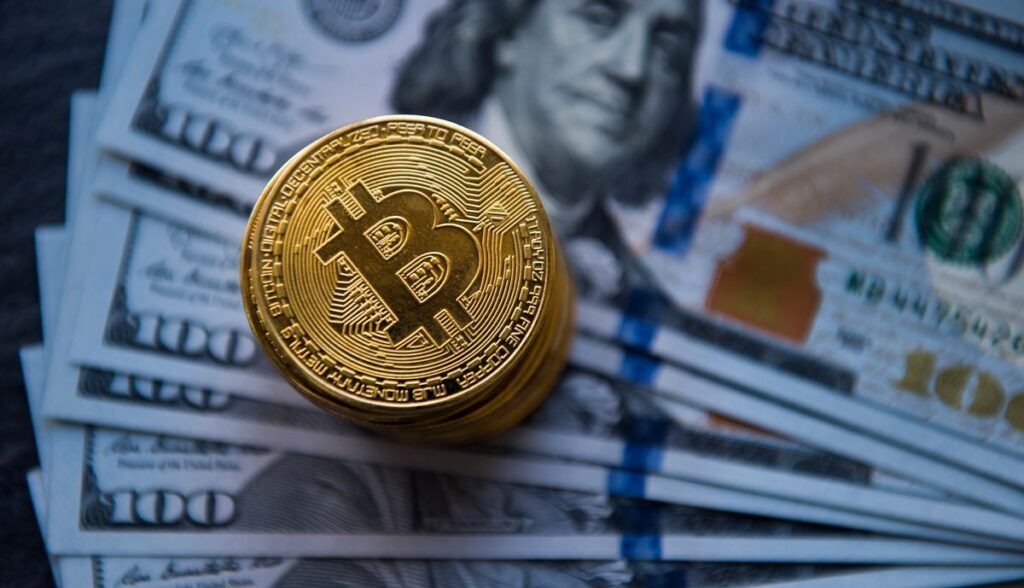 گزارش بلومبرگ از سقوط مجدد بیت کوین گزارش بلومبرگ از سقوط مجدد بیت کوین