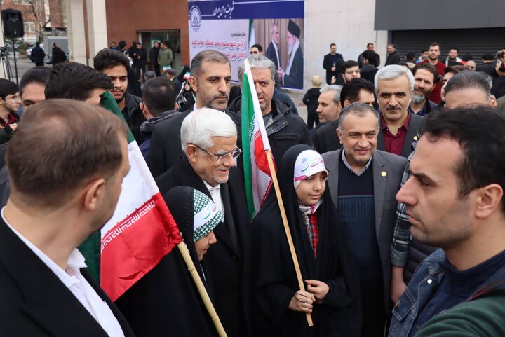 ۴۷ سال همراهی دانشگاه صنعتی شریف با انقلاب اسلامی ۴۷ سال همراهی دانشگاه صنعتی شریف با انقلاب اسلامی