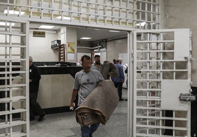 اعطای مرخصی به زندانیان واجد شرایط به مناسبت نوروز و عید فطر اعطای مرخصی به زندانیان واجد شرایط به مناسبت نوروز و عید فطر