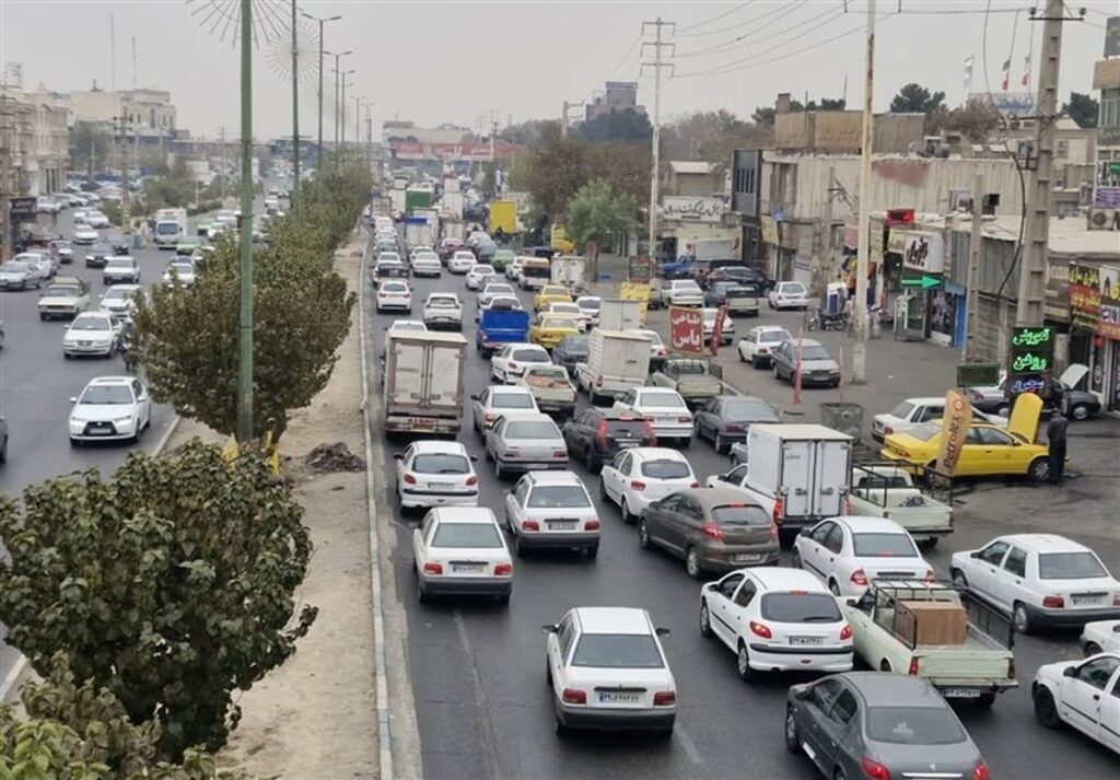 آخرین وضعیت ترافیک جادههای کشور/ ترافیک ورود به تهران سنگین است آخرین وضعیت ترافیک جادههای کشور/ ترافیک ورود به تهران سنگین است