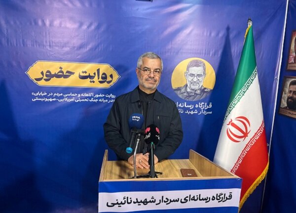 احمدی سنگر: مردم رشت در تمام لحظات پای کار انقلاب هستند احمدی سنگر: مردم رشت در تمام لحظات پای کار انقلاب هستند