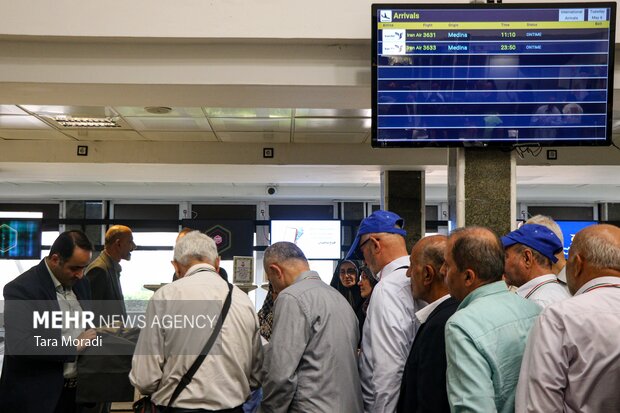 اعزام زائران ایرانی به حج آغاز شد اعزام زائران ایرانی به حج آغاز شد
