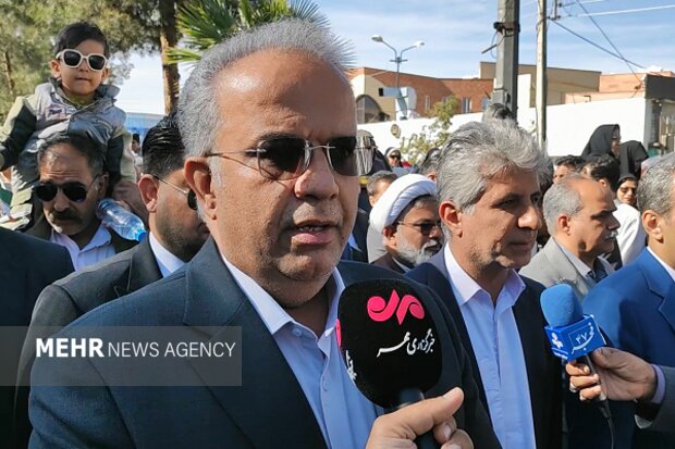 بهرهبرداری ۱۲کیلومتر از محور نیکشهر-چابهار تا پایان تابستان سال جاری بهرهبرداری ۱۲کیلومتر از محور نیکشهر-چابهار تا پایان تابستان سال جاری