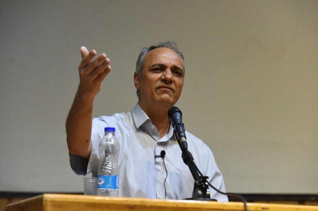 تحلیل خواندنی احمد زیدآبادی از آتشبس ایران و آمریکا تحلیل خواندنی احمد زیدآبادی از آتشبس ایران و آمریکا