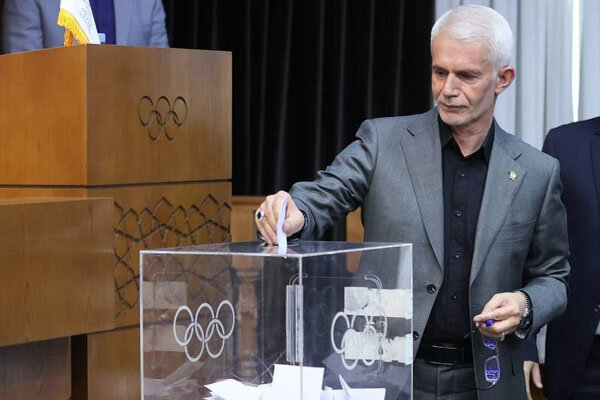 تشریح شرایط انتخابات ۱۲ فدراسیون/ ثبت نام متقاضیان جدید از هفته آینده تشریح شرایط انتخابات ۱۲ فدراسیون/ ثبت نام متقاضیان جدید از هفته آینده