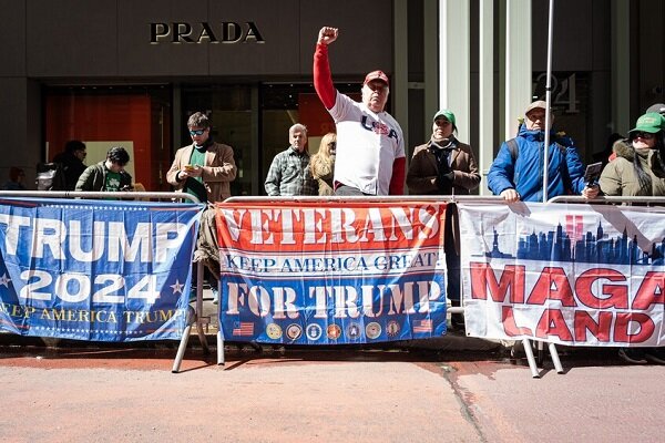 جلسه محرمانه کاخ سفید برای جلب حمایت از ترامپ در جریان انتخابات کنگره جلسه محرمانه کاخ سفید برای جلب حمایت از ترامپ در جریان انتخابات کنگره