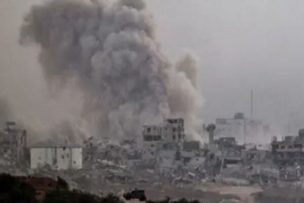 حماس: حملات اسرائیل به غزه، جنایت جنگی تمام عیار است حماس: حملات اسرائیل به غزه، جنایت جنگی تمام عیار است