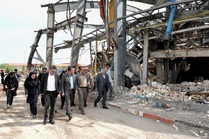 حمایت معاونت علمی از بازگشت واحدهای صنعتی آسیب دیده قم به چرخه تولید حمایت معاونت علمی از بازگشت واحدهای صنعتی آسیب دیده قم به چرخه تولید