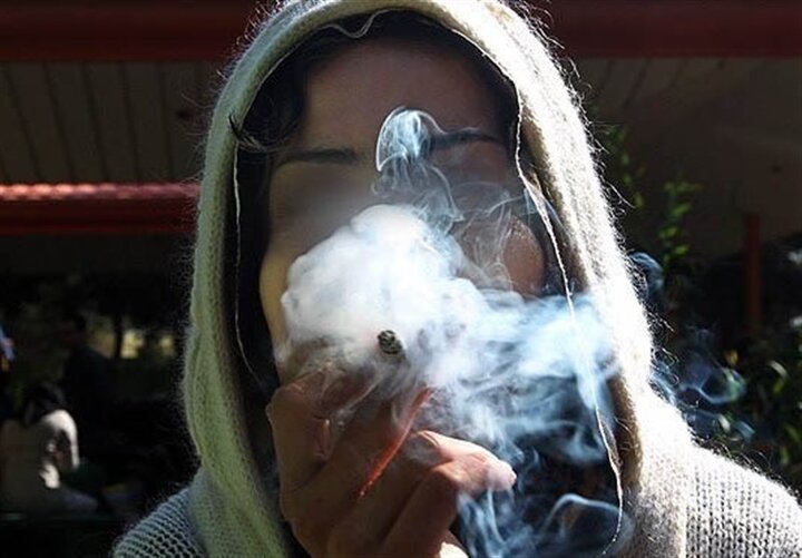 زدن این گل؛ گل به خودی است! زدن این گل؛ گل به خودی است!