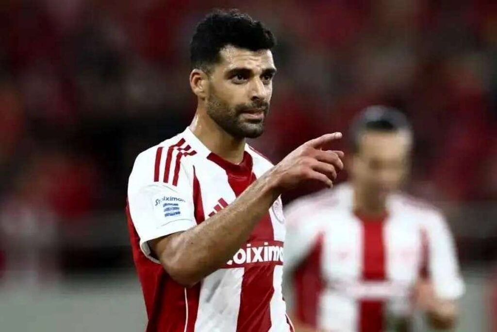 شوک خبری از یونان؛ طارمی در آستانه پیوستن به یک تیم جدید؟ شوک خبری از یونان؛ طارمی در آستانه پیوستن به یک تیم جدید؟