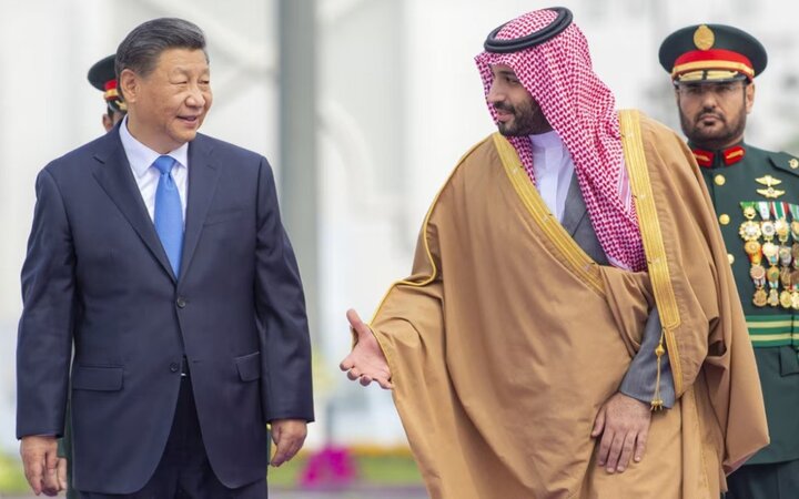 «شی جینپینگ» از راهحل دیپلماتیک برای حل بحران در منطقه حمایت کرد «شی جینپینگ» از راهحل دیپلماتیک برای حل بحران در منطقه حمایت کرد