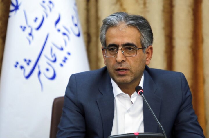 محمدزاده: پرداخت حقوق کارگران توسط بیمه بیکاری در دستور کار قرار گیرد محمدزاده: پرداخت حقوق کارگران توسط بیمه بیکاری در دستور کار قرار گیرد